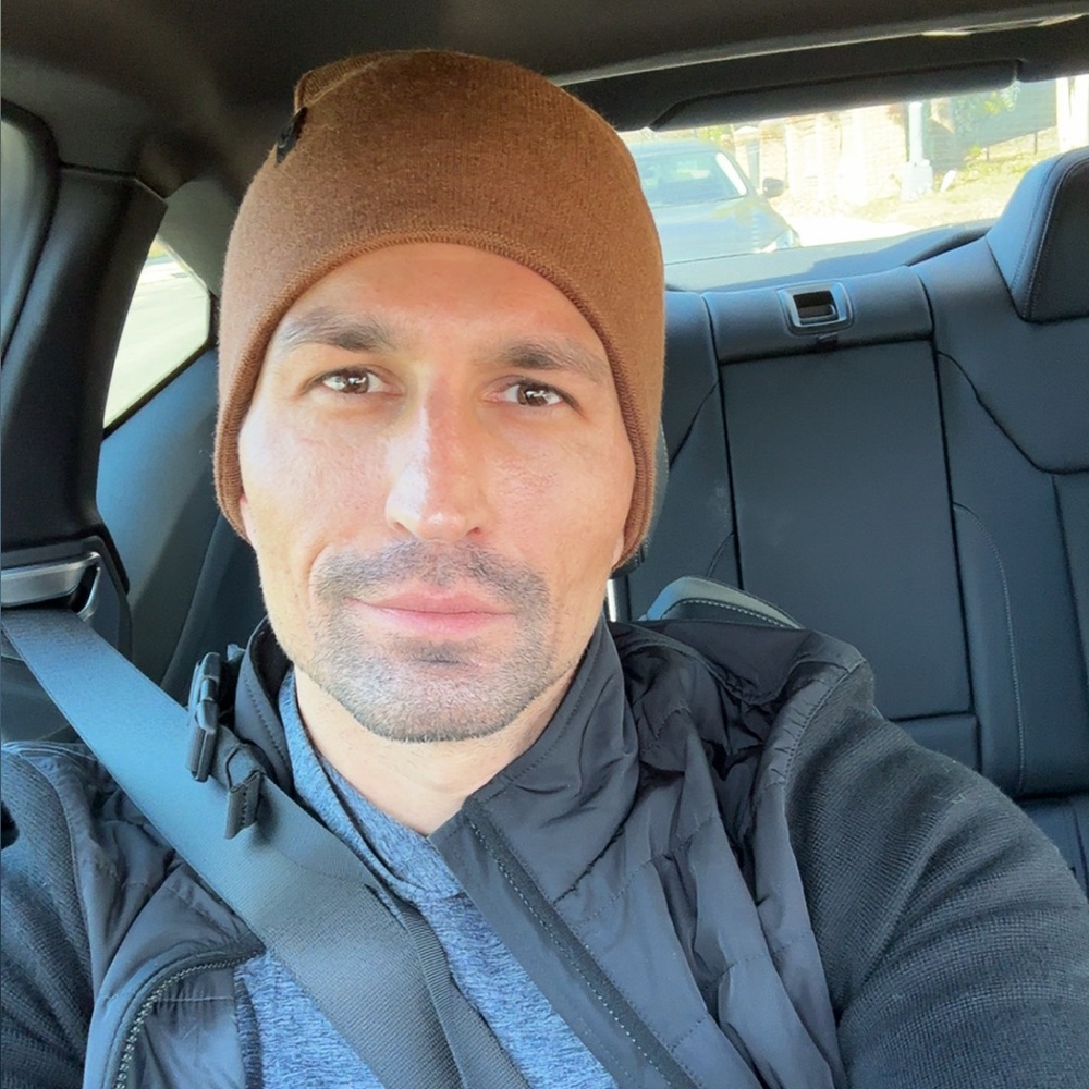 Meet your Posher, Colin